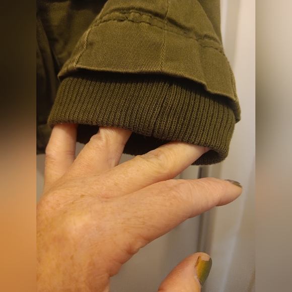 Hollister double lined army green fullzip hooded jacket - Picture 5 of 8